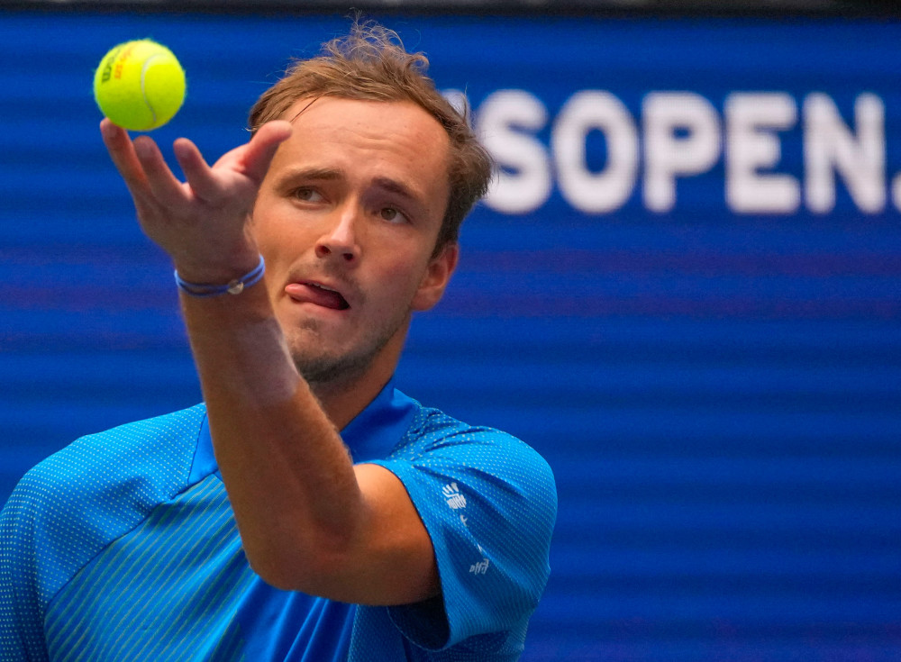 系列赛蒙上 系列赛蒙上