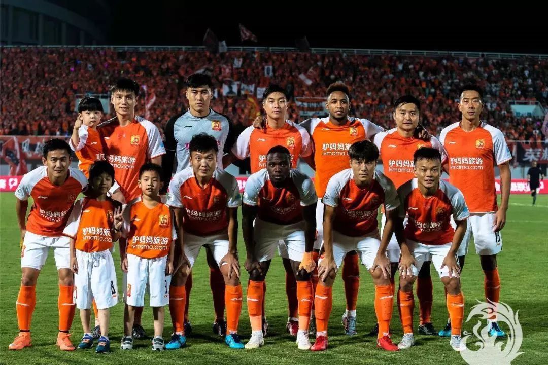 2险胜日本 2险胜日本