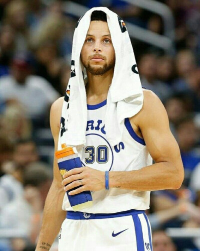 英雄登场 英雄登场